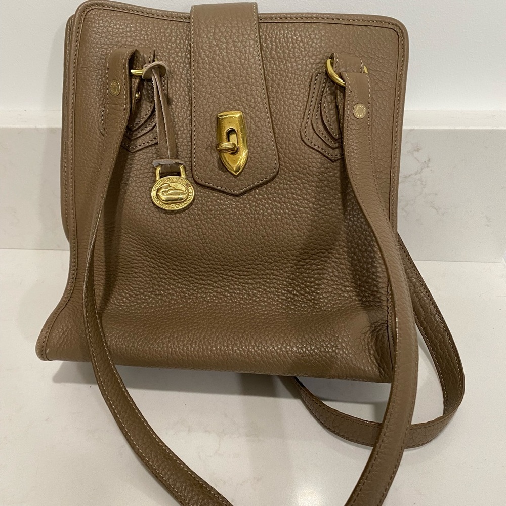 Dooney & Bourke genuine leather handbag satchel purse